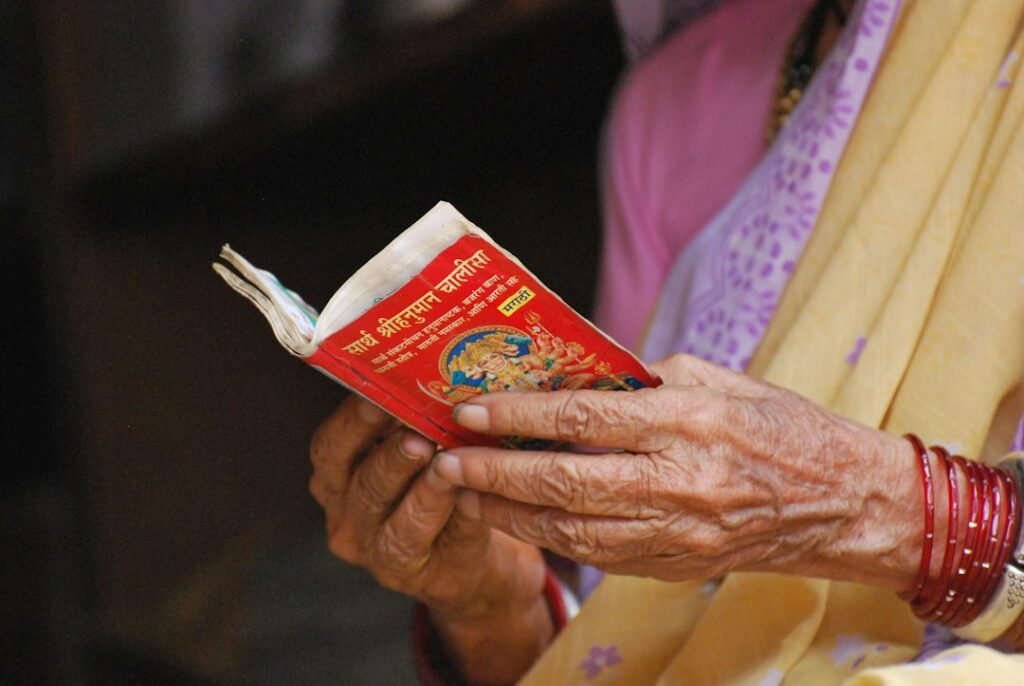 A traditional medicine practitioner and materia medica representing historical systems for classifying the body